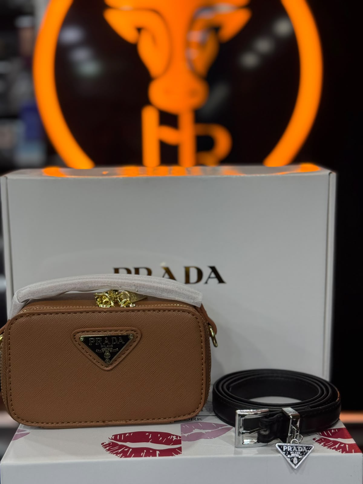 MINI BOLSO DE DAMA PRADA