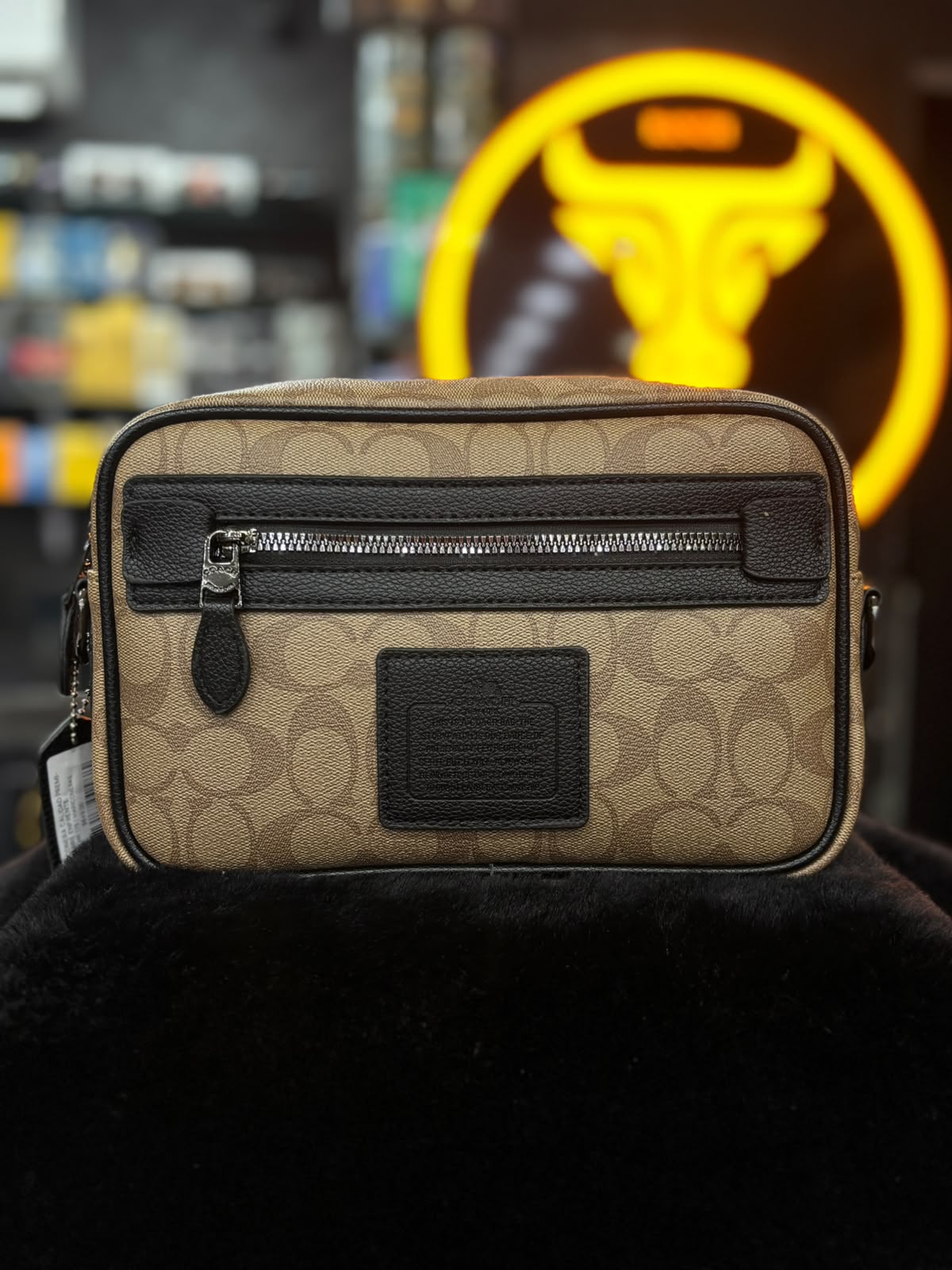 MARICONERA COACH