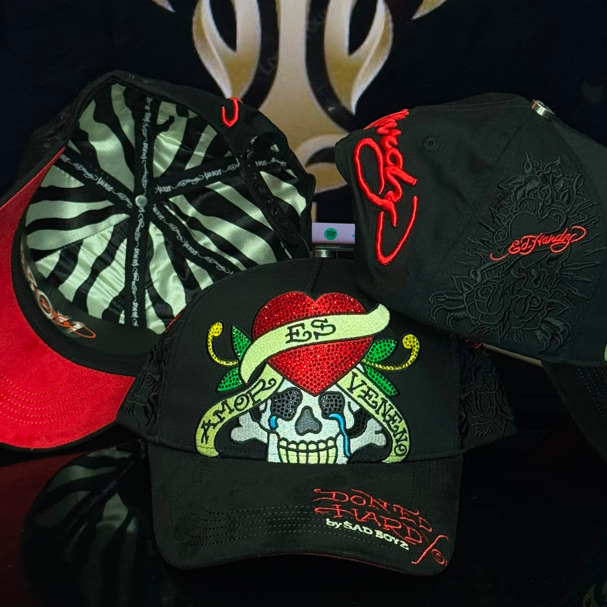 SAD BOYZ X ED HARDY HAT-EL AMOR ES VENENO CALIDAD G5 1.1 QUALITY