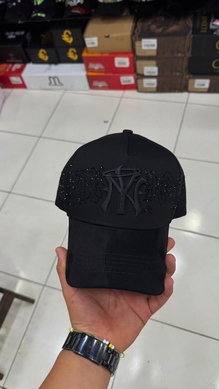 31 HATS-CRISTAL BLACK CALIDAD G5 1.1 QUALITY