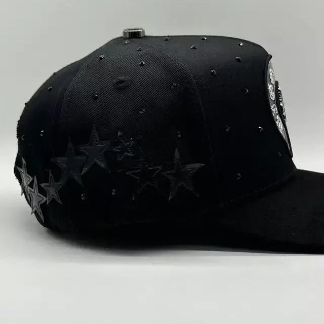 BIGG BOSS DELUX BLACK