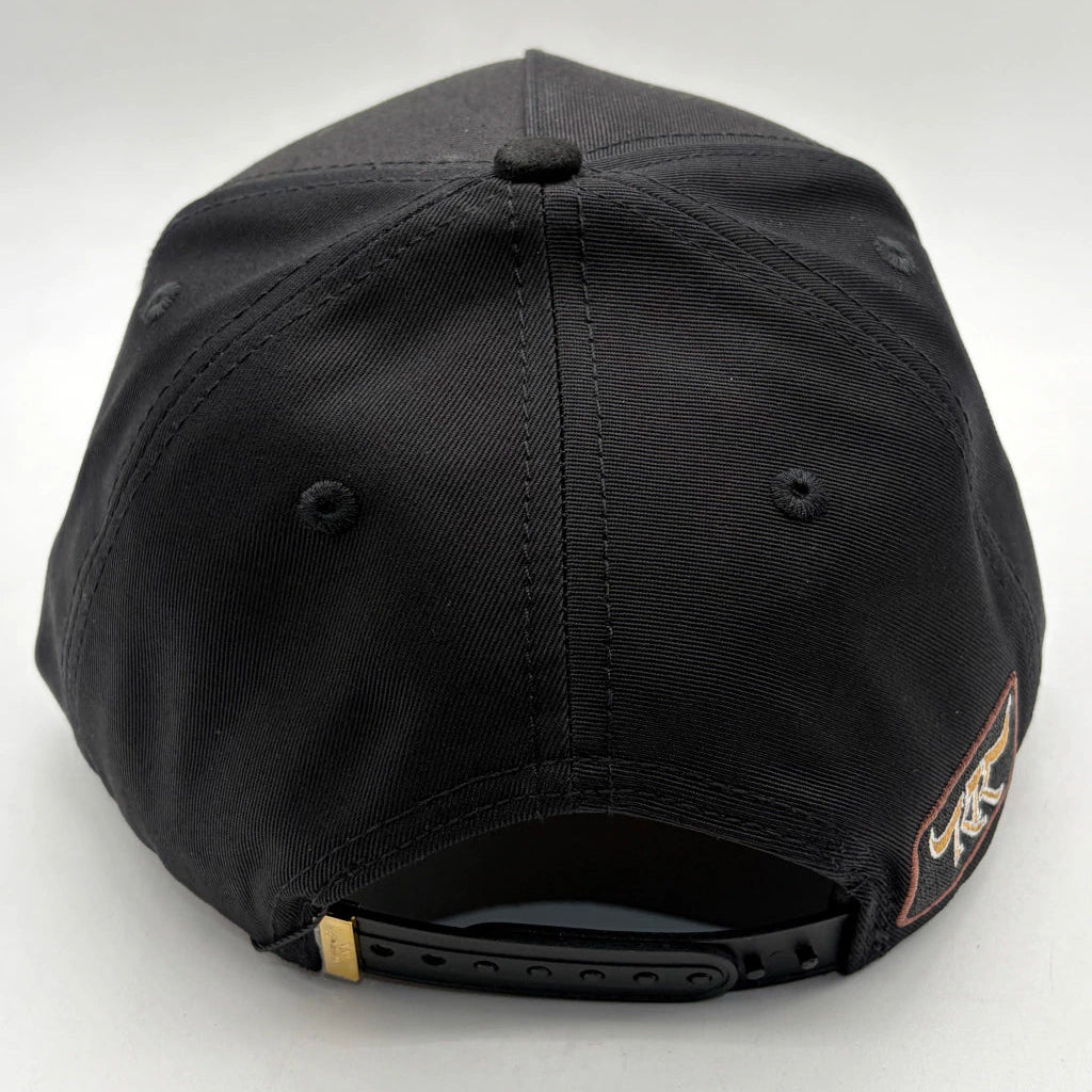 GORRA THE KING RANCH // MANTARAYA BLACK/BROWN
